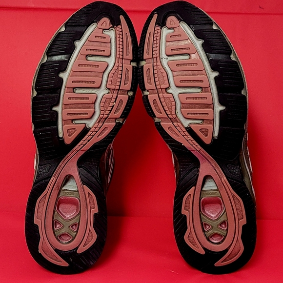 Adidas Adiprene Boost Womens Running Shoes #G05422 size 9.5 - Picture 8 of 9